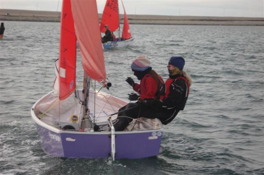 Mirror dinghy Purple Reign sailing upwind at Weymouth